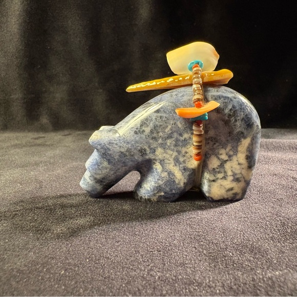 Zuni Stone Bear Fetish - Picture 5 of 11